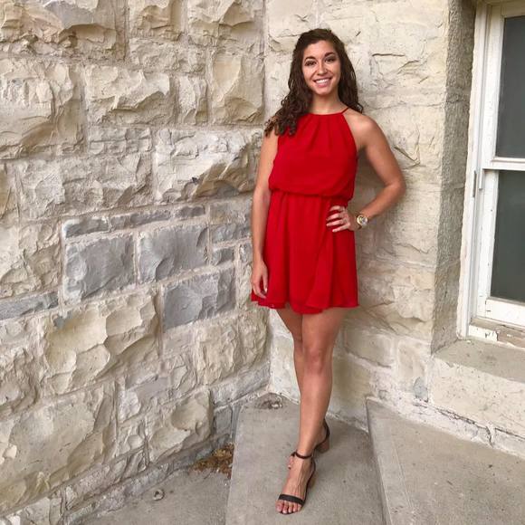 Meet your Posher, Kris - Picture 1 of 1